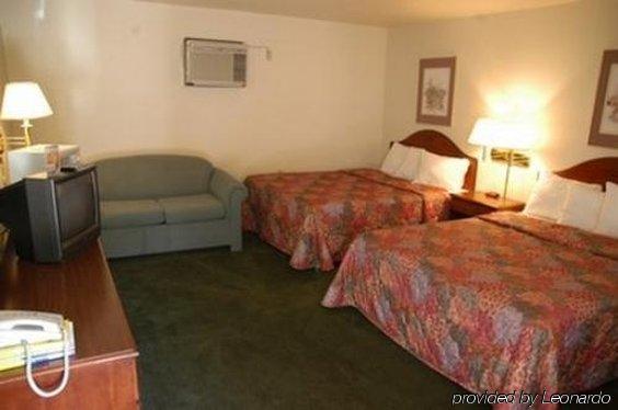 Caravan Inn Glenwood Springs Room photo