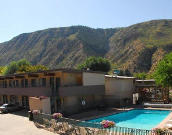 Caravan Inn Glenwood Springs Exterior photo